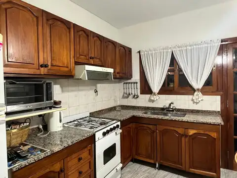 Depto Tipo Casa en Venta con 1 cocheras