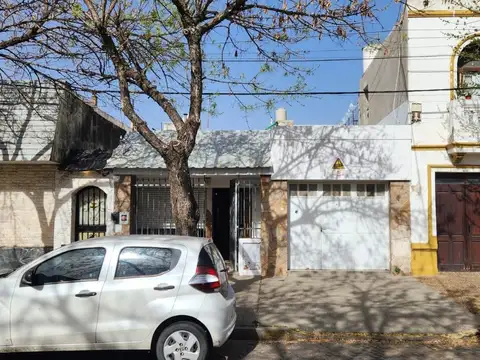 1 DE MAYO AL 3000 VENTA CASA 2 DORMITORIOS EN BARRIO LA TABLADA ROSARIO