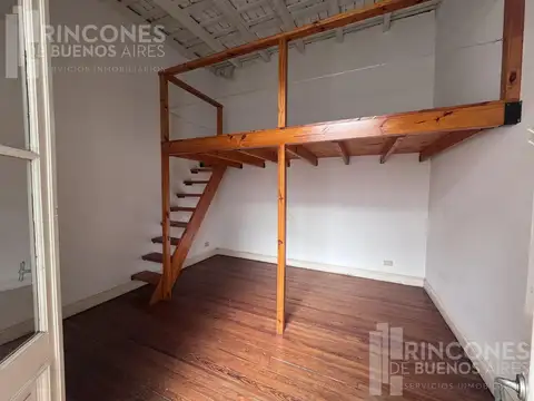 Depto Tipo Casa 2 ambientes con 1 baño