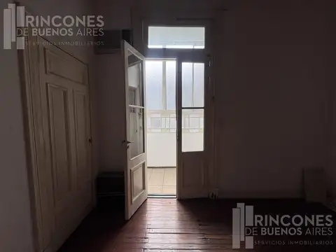 PH USD 950/m2 tipo loft con entrepiso y espacio aéreo – Barracas OPORTUNIDAD