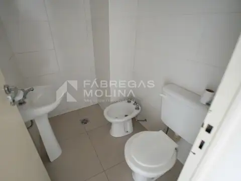 ¡Venta! Oficina – Excelente Ubicación ¡A metros de La Cañada!