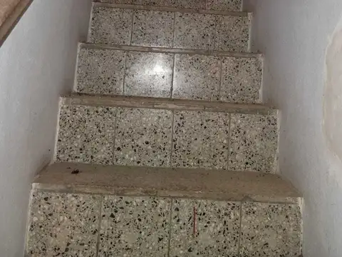 APTO CREDITO - 3 dormitorios - Lote propio - 10 x 19 .