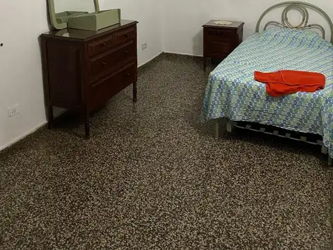 VENDE DEPARTAMENTO 3 DORMITORIOS CAMBA CUA