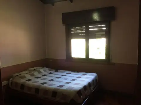 Casa dos dormitorios venta Ituzaingo norte