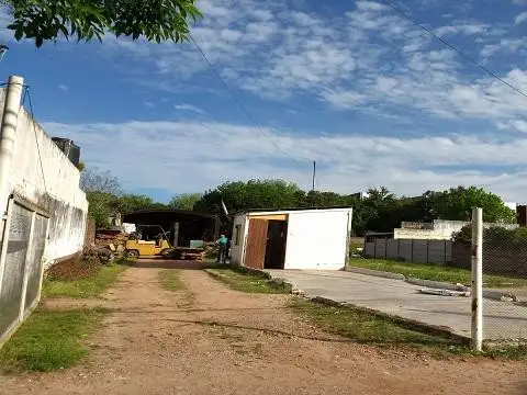 Av. San Martin al 300