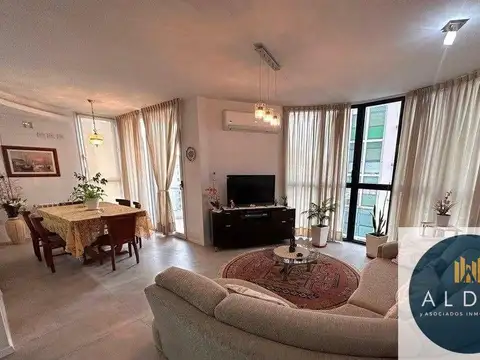 Departamento en Venta en Bahia Blanca, USD 165.000