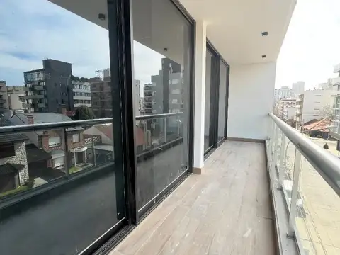 Las Heras 3100, Piso 5°