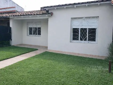 VENTA CASA 3 AMBIENTES EN CIUDAD JARDIN PATIO CON PARRILLA