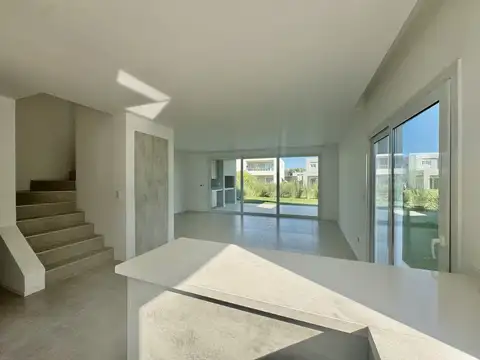 Departamento en Venta de 4 ambientes en Pilar