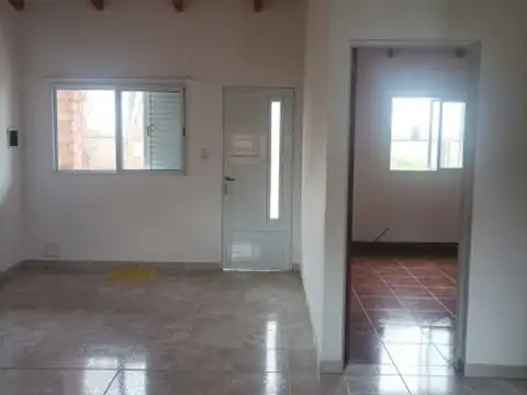 Casa en Alquiler en Soldini, Rosario