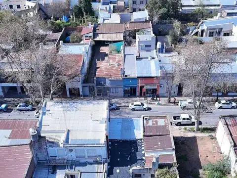 Sarmiento e/ Avenida Belgrano y 12 de Octubre