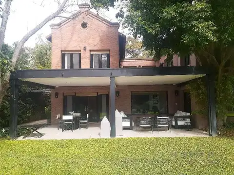 Barrio cerrado Las Casuarinas