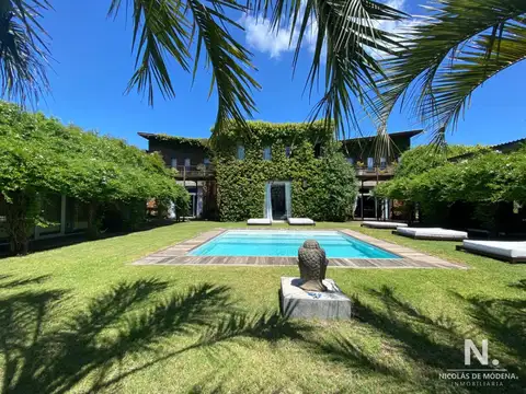 Casa en Venta de 7 dormitorios