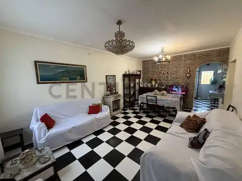 Venta de Casa 3 Ambientes en San Francisco Solano. Quilmes!