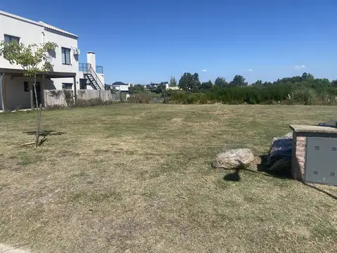 Barrio nautico Canal, Dique Lujan