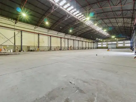 Alquiler galpón industrial con oficinas - Centro deportivo - Padel - Logística última milla