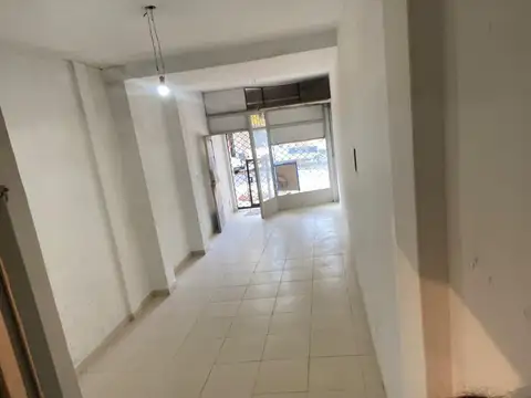 Venta Local 30,42m2 a la calle, Villa Sta. Rita 