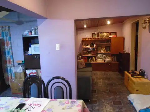 Depto Tipo Casa 3 ambientes con 2 baños
