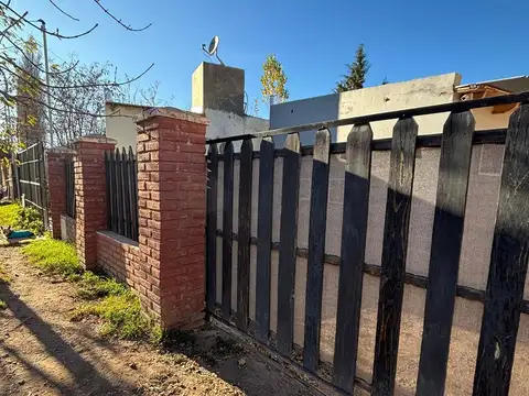 VENTA CASA DE DOS DORMITORIOS  APTA CREDIT0