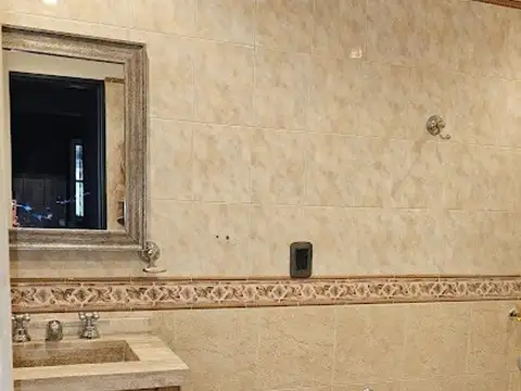 Casa en Venta al Oeste