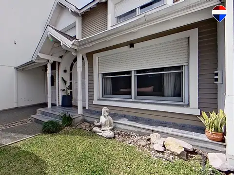 VENTA CASA 4 AMB PILETA JARDIN QUINCHO V. ALSINA