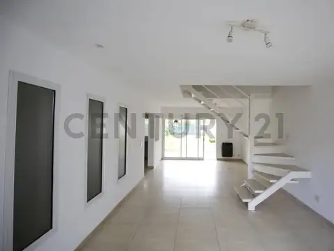 Calle 463 entre 11 y 13 , Piso 0