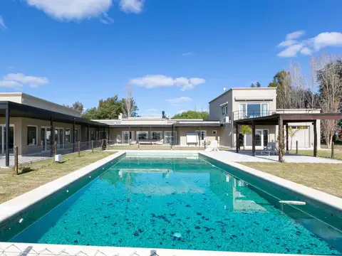 Casa en Venta de 4 dormitorios