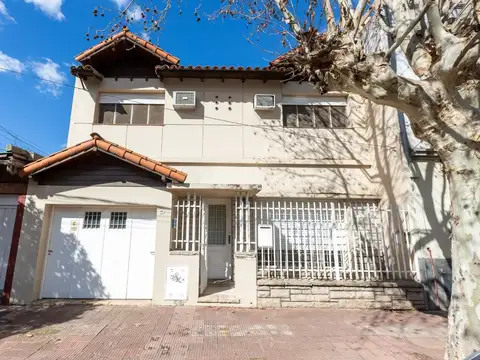 CASA 5 AMB C/ COCHERA- S. LUGARES