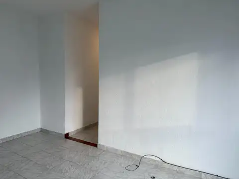 Departamento en Alquiler en Wilde, $ 550.000