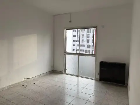 Las Flores 1600, Piso 7°