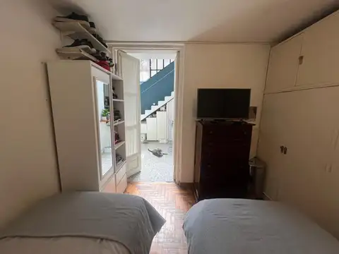 Depto Tipo Casa en Venta en Villa Pueyrredon, USD 160.000