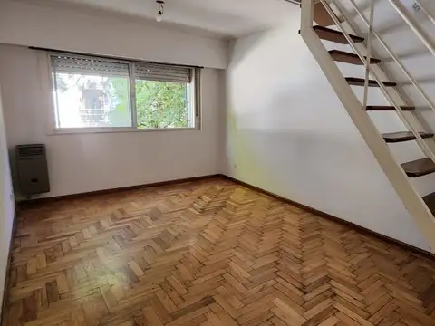 J Ramirez De Velasco 700, Piso 2