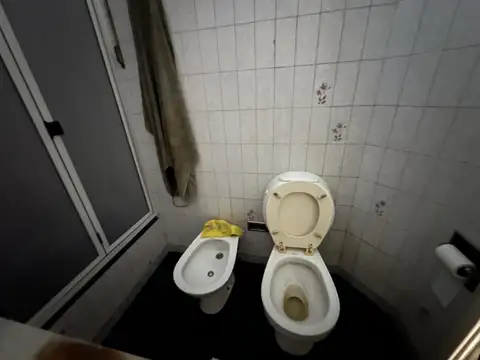 PH en venta en La Plata