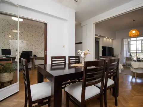 Departamento en Venta de 6 ambientes