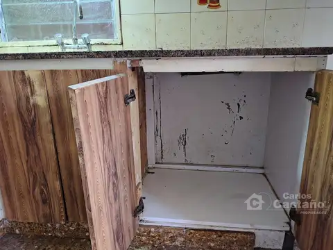 Depto Tipo Casa en Venta 50 años