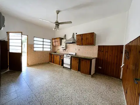 Casa en Venta en Temperley, USD 82.000