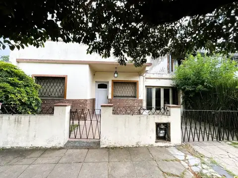 Casa 3 amb en venta-Temperley-jardin-APTA CRÉDITO