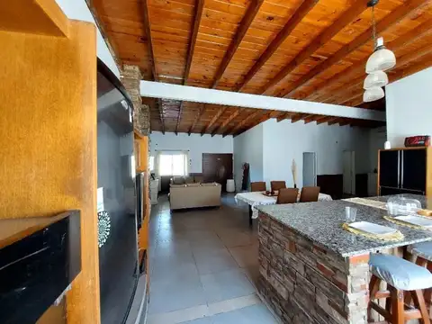 Casa en venta ezeiza, lote 3200m2