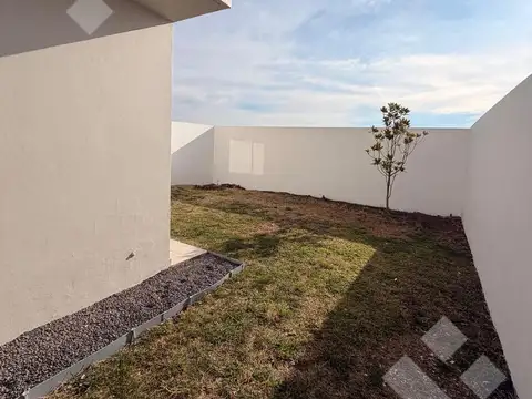 Depto Tipo Casa en Venta de 3 ambientes