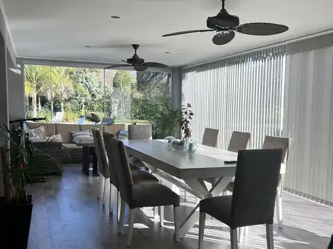 Casa en Venta al Oeste