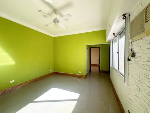 Depto Tipo Casa en Venta 76 años