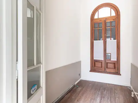 Oficina en Alquiler 70 años