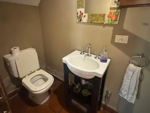 Casa en venta en Barrio Lopez De Gomara