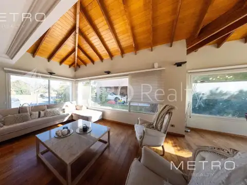 Casa en Alquiler de 5 dormitorios