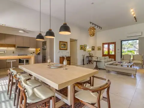 Casa en Venta de 4 dormitorios