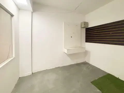 Local en Venta 40 años