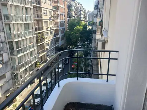 ALQUILER RECOLETA DEPTO 3 AMB BALCON AL FRENTE