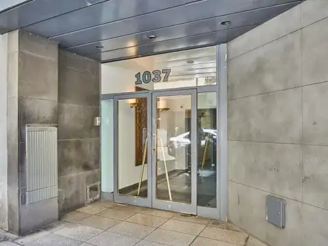 Oficina de 62 m2 en alquiler - Recoleta