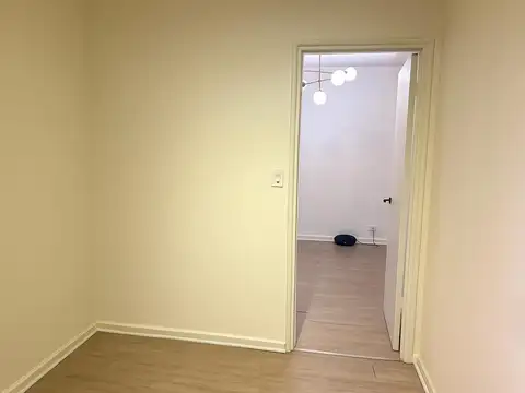 Oficina en Alquiler en Recoleta, $ 500.000