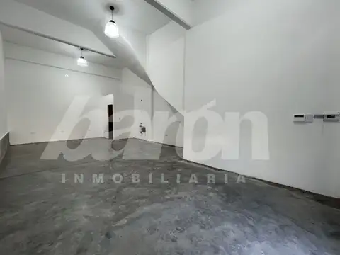 Local en Alquiler en Remedios de Escalada, $ 680.000